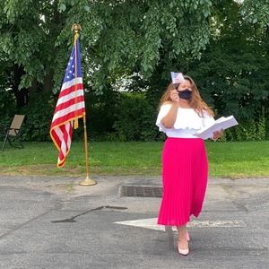 Meet your Posher, Laura